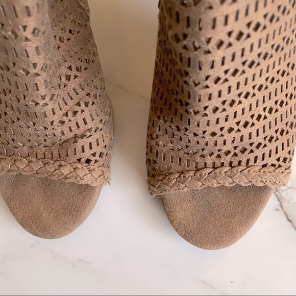 Fergie Peep Toe Block Heels - Picture 4 of 12